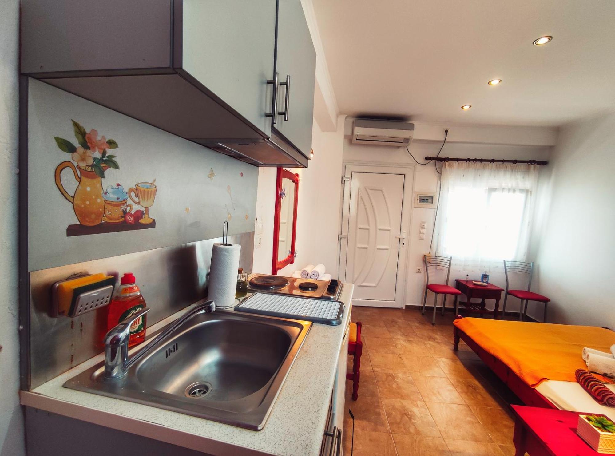 Rena'S Rooms Μελίντα Melinta ห้อง รูปภาพ