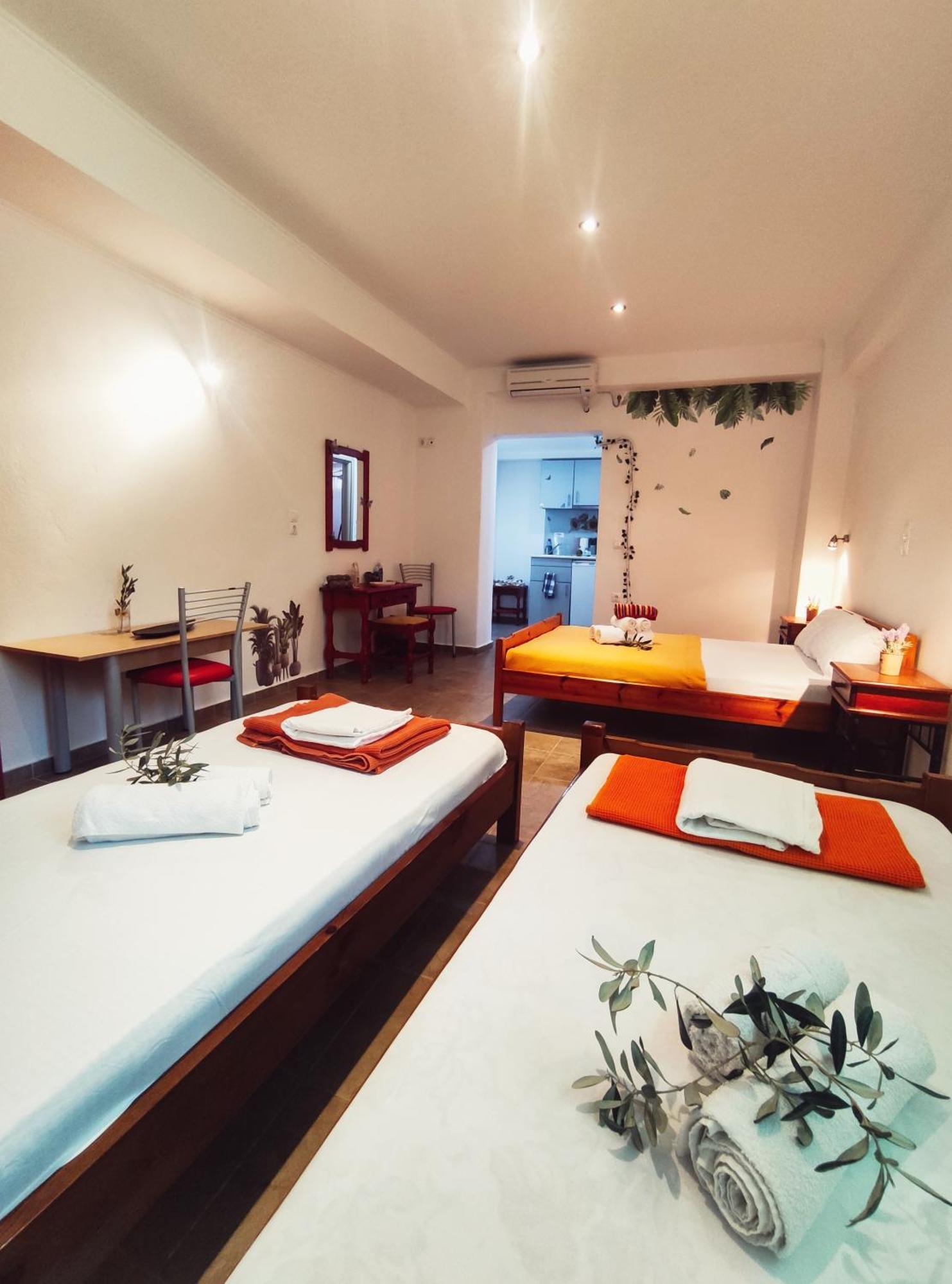 Rena'S Rooms Μελίντα Melinta ห้อง รูปภาพ