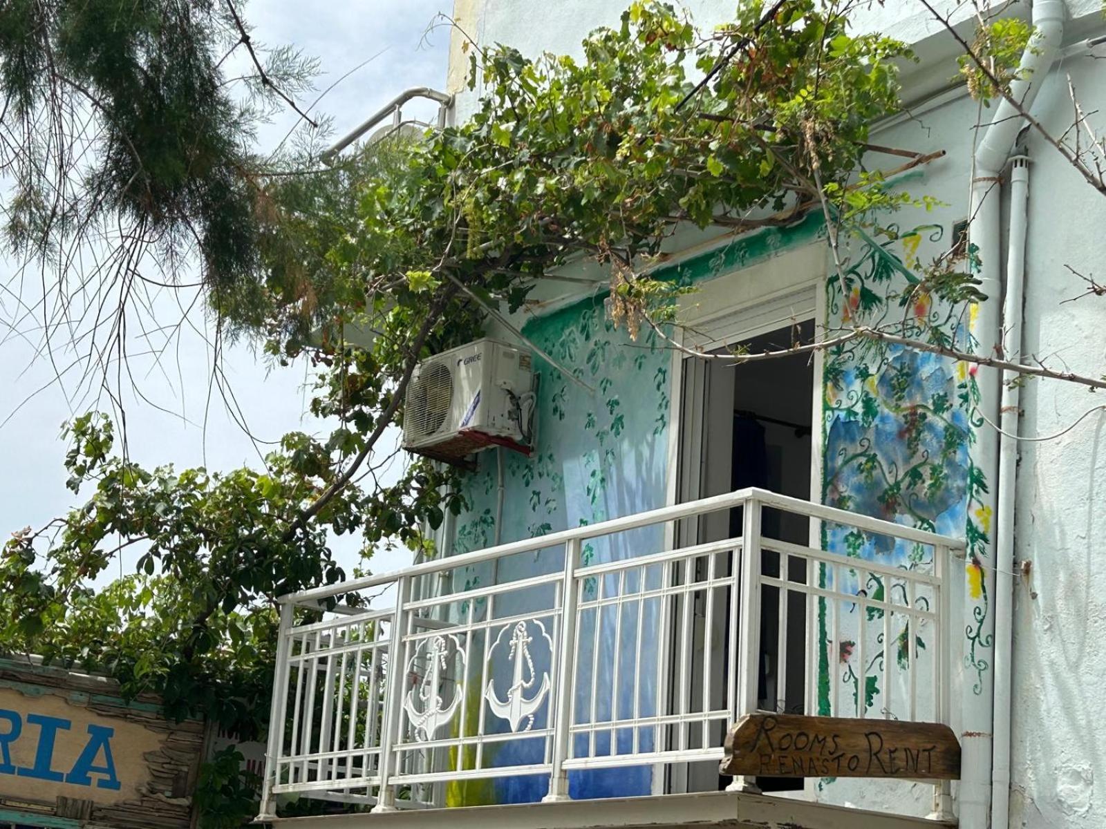 Rena'S Rooms Μελίντα Melinta ภายนอก รูปภาพ